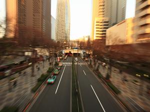 輸入車専門の中古パーツ販売と事故車買取を総合サポートするPartsWeb八尾店の魅力