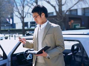 信頼のできる板金修理が人気のモドーリー