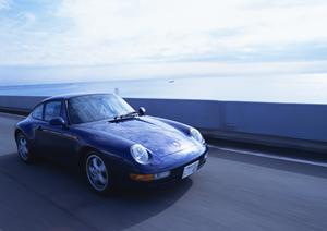 鹿児島中央駅から徒歩1分のレンタカー店